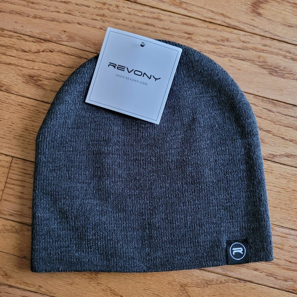 NWT Revony Original Beanie Cap Soft Knit Beanie Hat Charcoal Grey